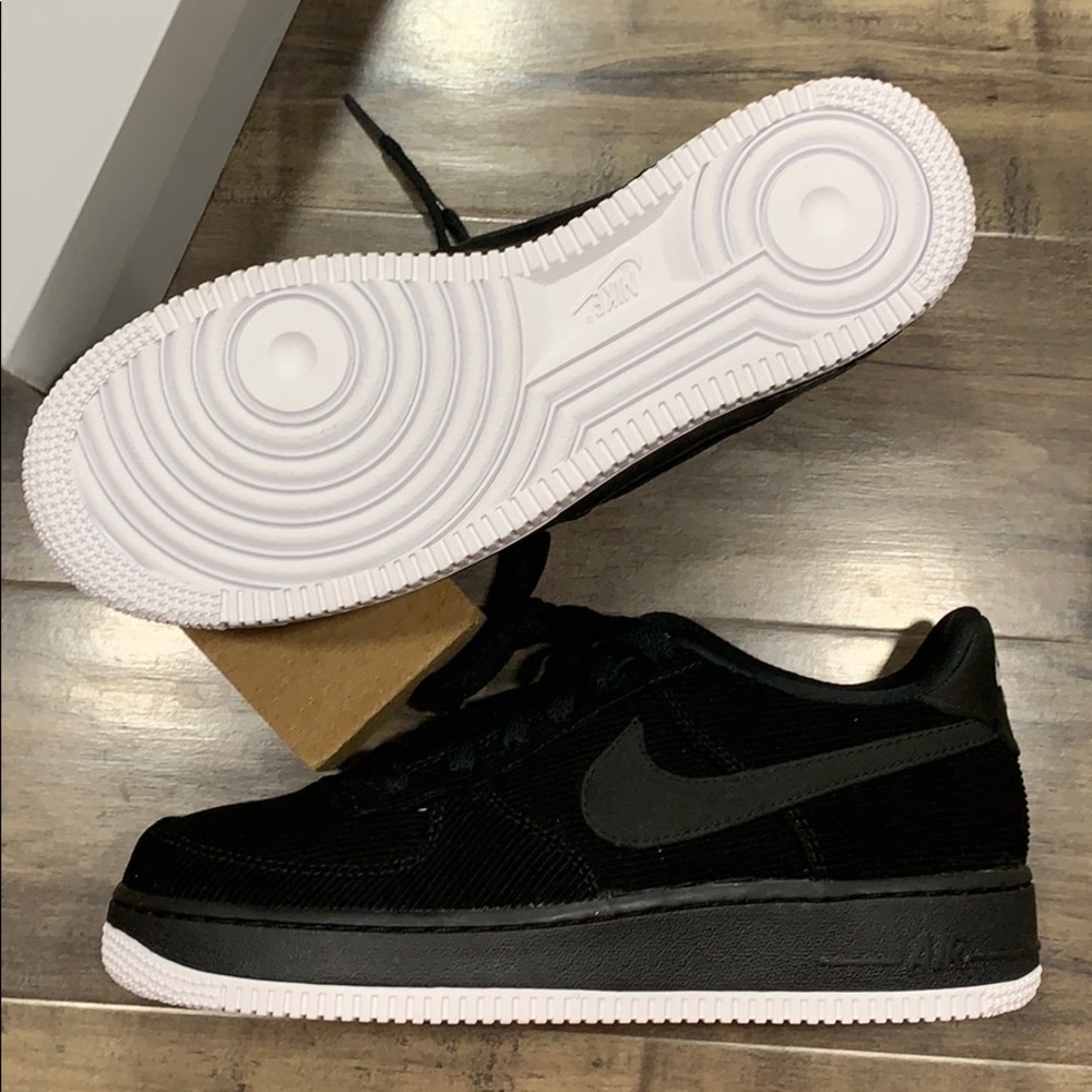 NIKE AIR FORCE 1 LV8 STYLE (GS) black/black-white - Picture 11 of 16
